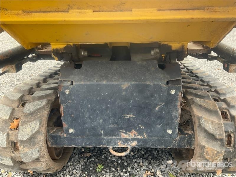 Yanmar C08 Stand-On Self-Loading Mini Tracked Dumper (Ino Mini tombereau