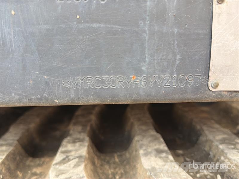 Yanmar C30R 2 Crawler Dumper Belden kirma kamyonlar