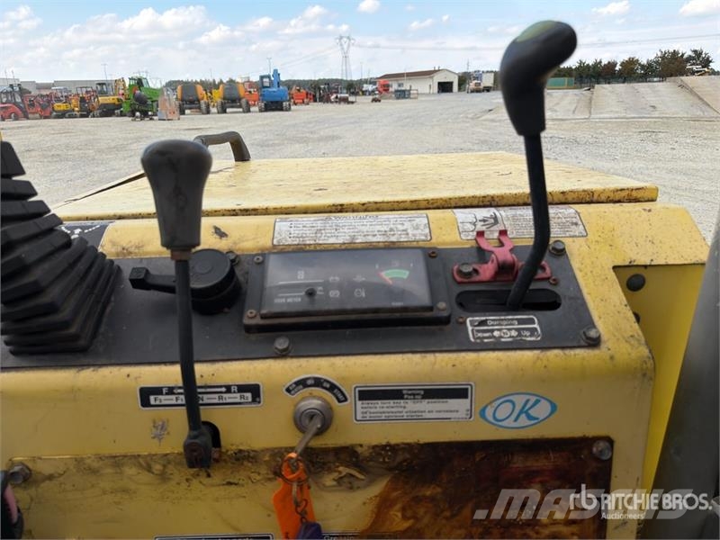 Yanmar C30R 2 Crawler Dumper Belden kirma kamyonlar