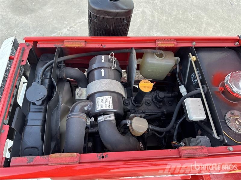 Yanmar F15 Traktörler