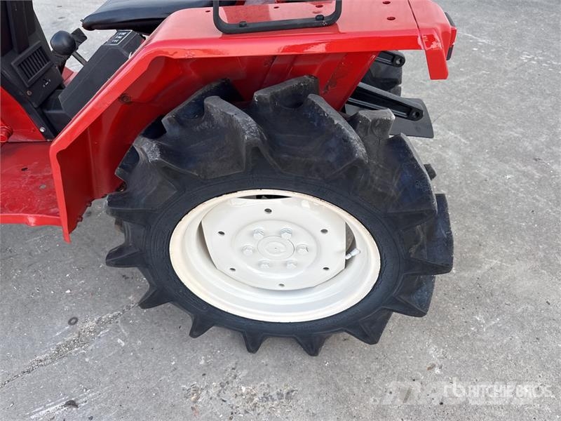 Yanmar F15 Traktörler