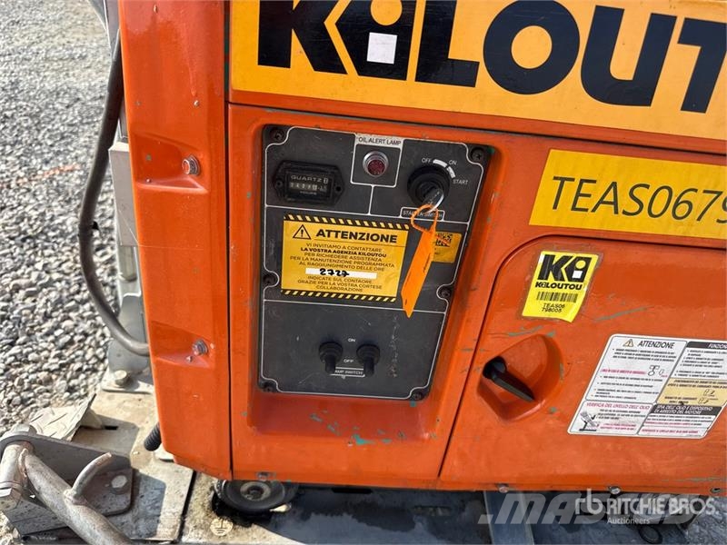 Yanmar Light Boy LB446H-1 1.7 kW Light Tower Aydinlatma kuleleri