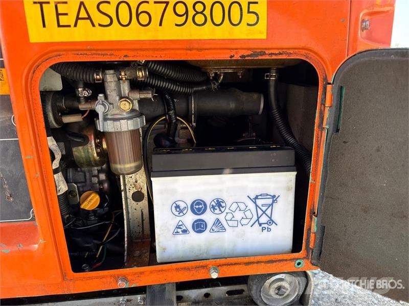 Yanmar Light Boy LB446H-1 1.7 kW Light Tower Aydinlatma kuleleri