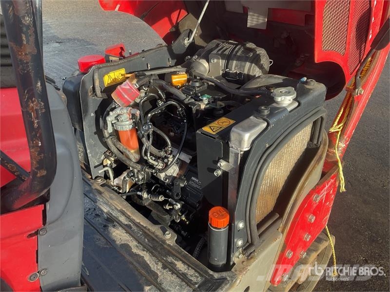 Yanmar SV08-1 حفارات صغيرة أقل من 7 طن (حفارات صغيرة)