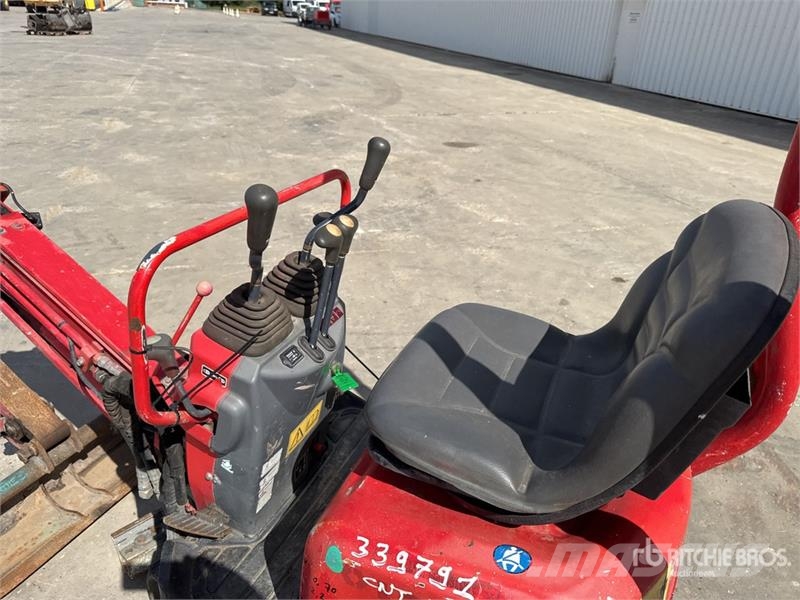 Yanmar SV08-1AS Mini-Pelle Mini Excavator (Inoperable) حفارات صغيرة أقل من 7 طن (حفارات صغيرة)