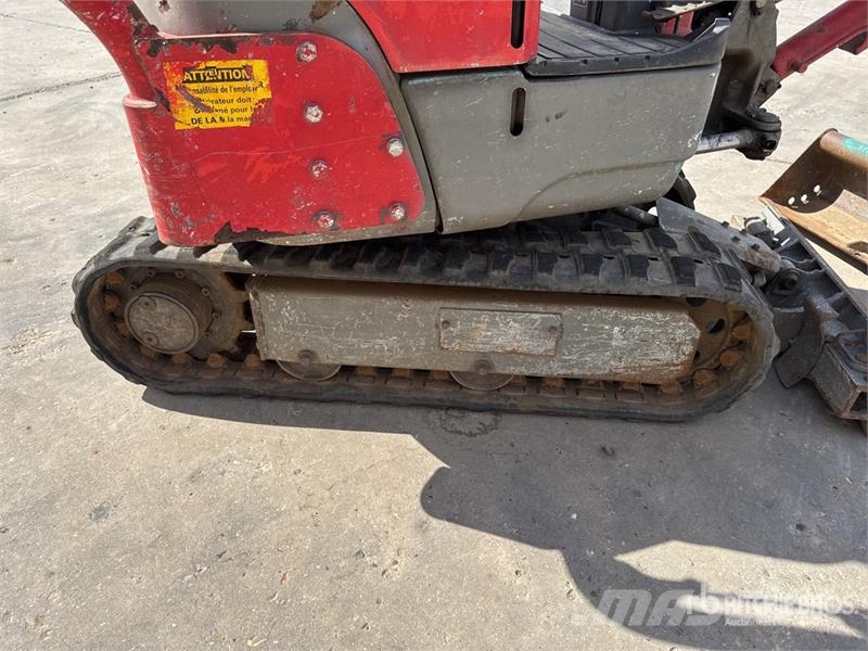 Yanmar SV08-1AS Mini-Pelle Mini Excavator (Inoperable) حفارات صغيرة أقل من 7 طن (حفارات صغيرة)