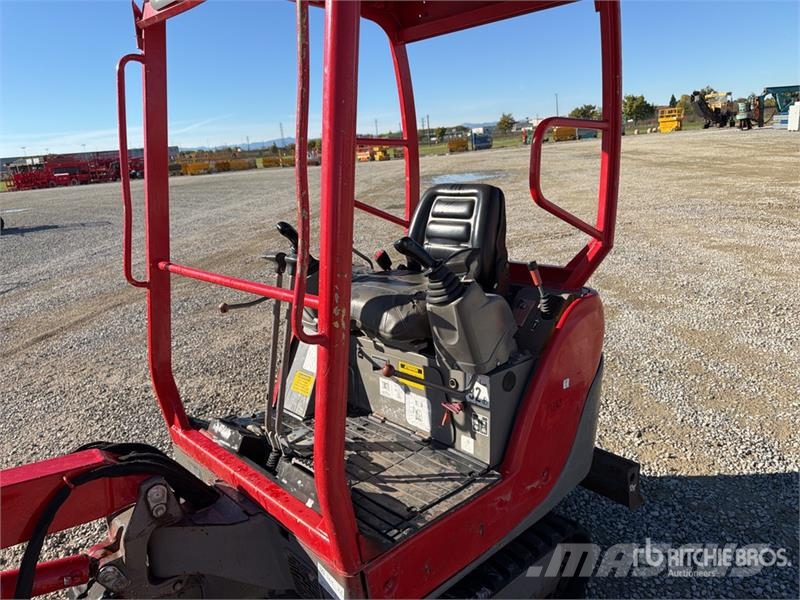 Yanmar SV15 Mini Excavator (Inoperable) 小型挖掘机