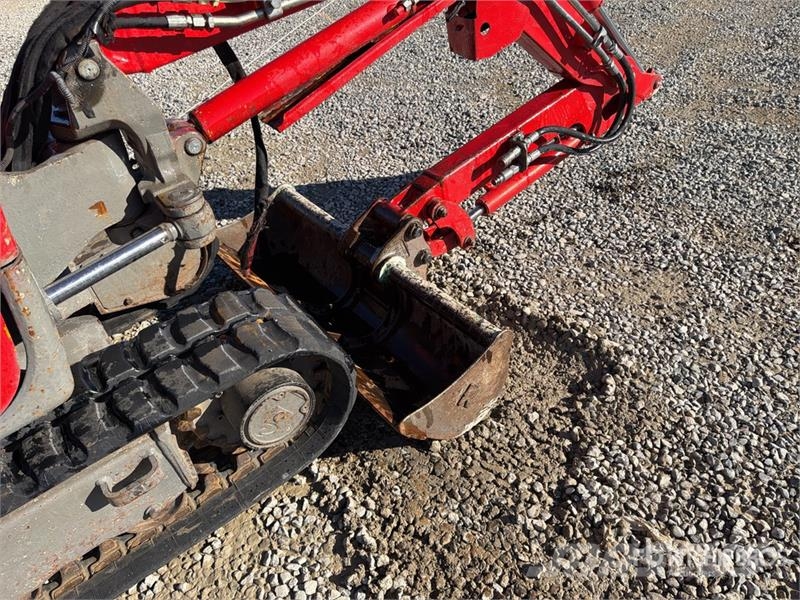 Yanmar SV15 Mini Excavator (Inoperable) 小型挖掘机