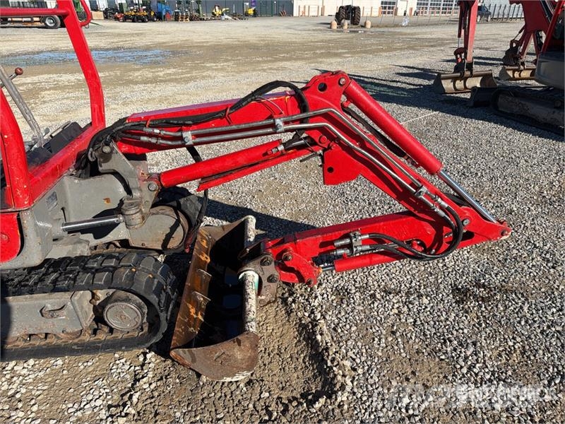 Yanmar SV15 Mini Excavator (Inoperable) 小型挖掘机