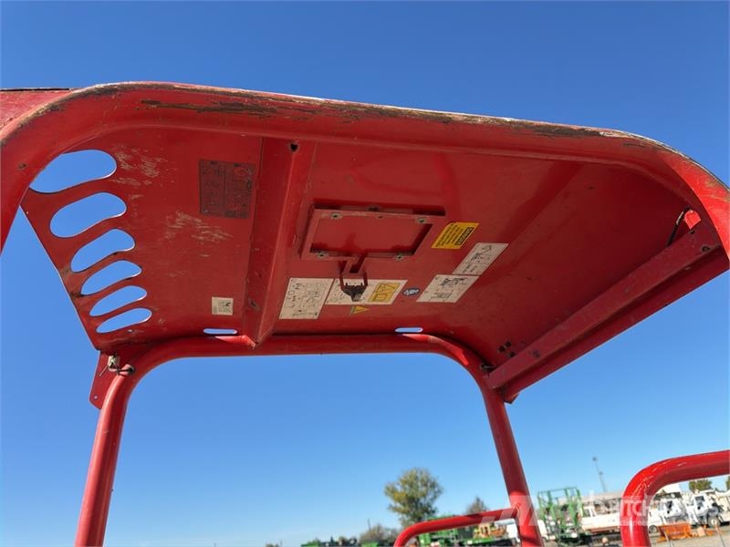 Yanmar SV16 小型挖掘机