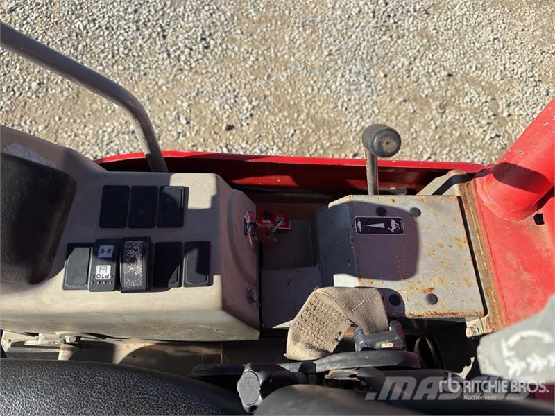 Yanmar SV16 小型挖掘机
