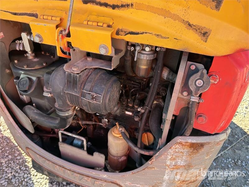 Yanmar SV16 小型挖掘机