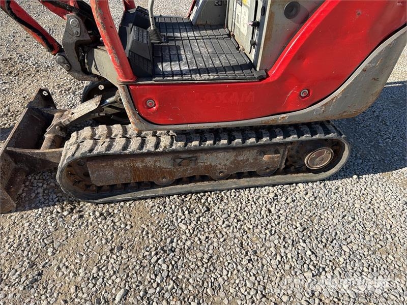Yanmar SV16 小型挖掘机