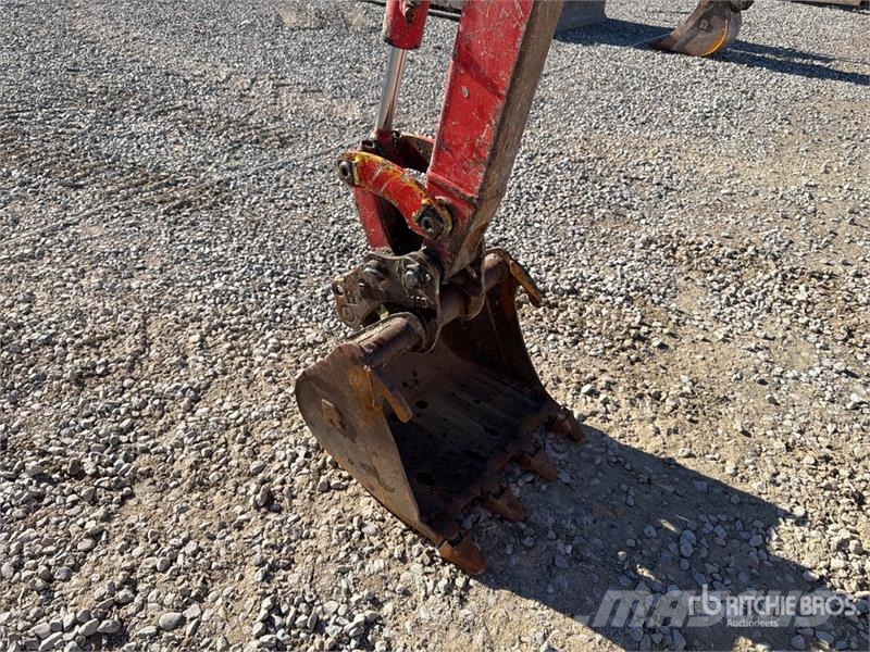 Yanmar SV16 小型挖掘机