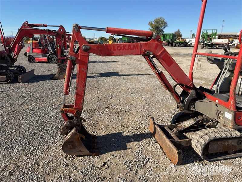 Yanmar SV16 小型挖掘机