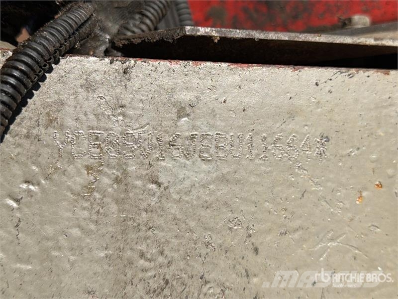 Yanmar SV16 小型挖掘机