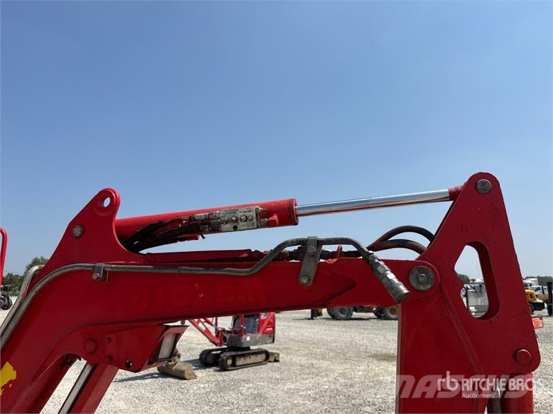 Yanmar ViO20-4 Mini Excavator (Inoperable) 小型挖掘机