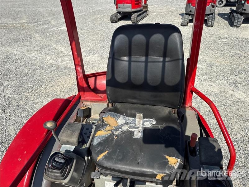 Yanmar VIO25CPY Mini Excavator حفارات صغيرة أقل من 7 طن (حفارات صغيرة)