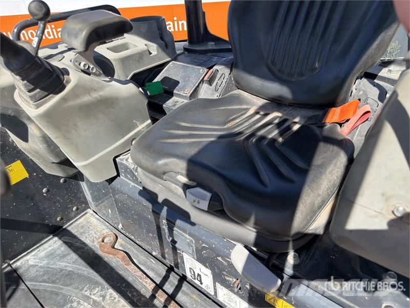 Yanmar Vio33-6 Mini-Pelle Mini Excavator Mini bagri <7t