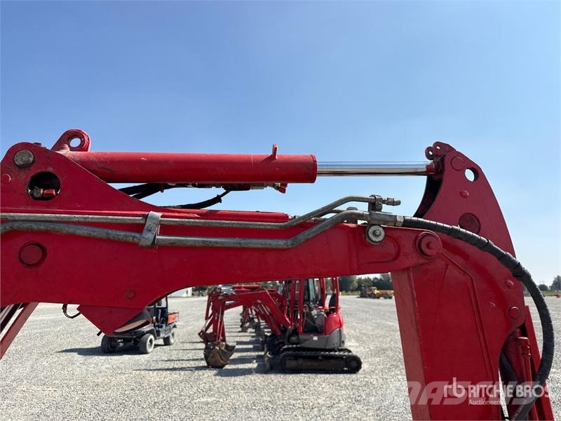Yanmar ViO33UCR Mini Excavator حفارات صغيرة أقل من 7 طن (حفارات صغيرة)