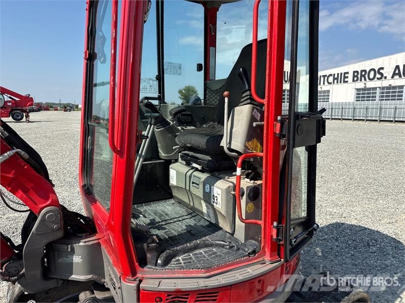 Yanmar ViO33UCR Mini Excavator حفارات صغيرة أقل من 7 طن (حفارات صغيرة)