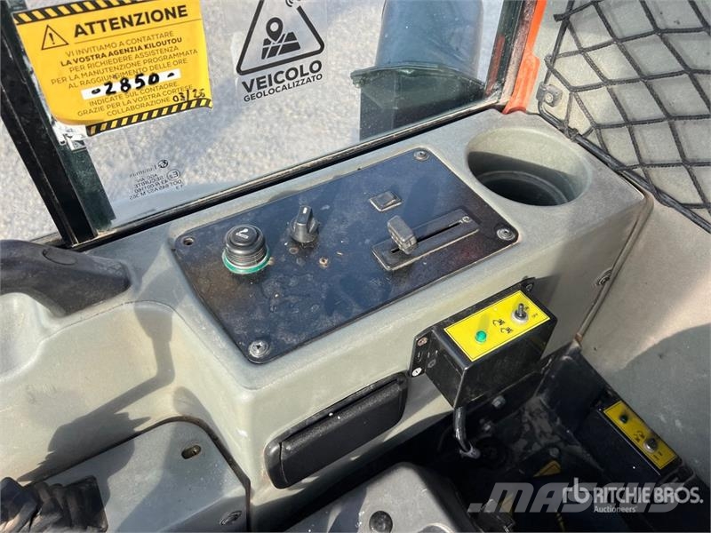 Yanmar ViO33UCR Mini Excavator Mini rýpadlá < 7t