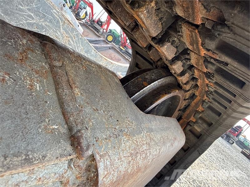 Yanmar ViO80-U Tracked Excavator Paletli ekskavatörler
