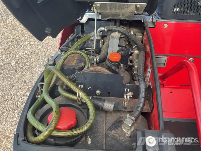 Yanmar VIO801A Tracked Excavator Bagri goseničarji