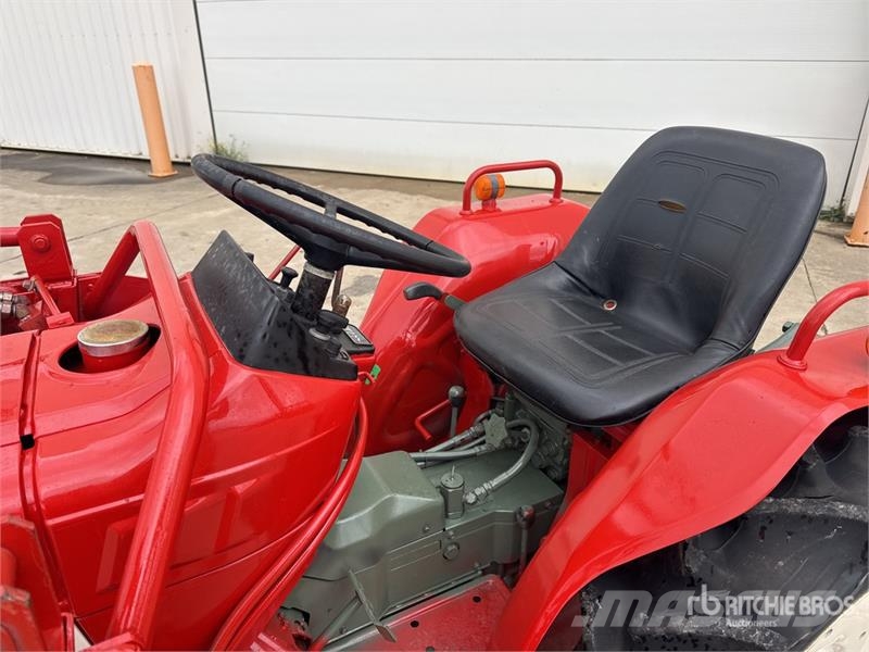 Yanmar YM1820D 4WD Tracteur Utilitaire Utility Tractor Kompakte traktorer