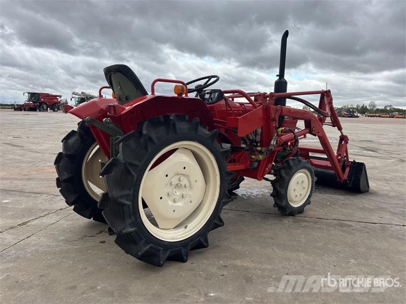 Yanmar YM1820D 4WD Tracteur Utilitaire Utility Tractor Kompakte traktorer