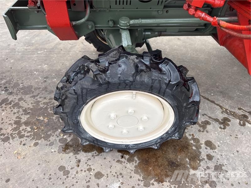 Yanmar YM1820D 4WD Tracteur Utilitaire Utility Tractor Kompakte traktorer