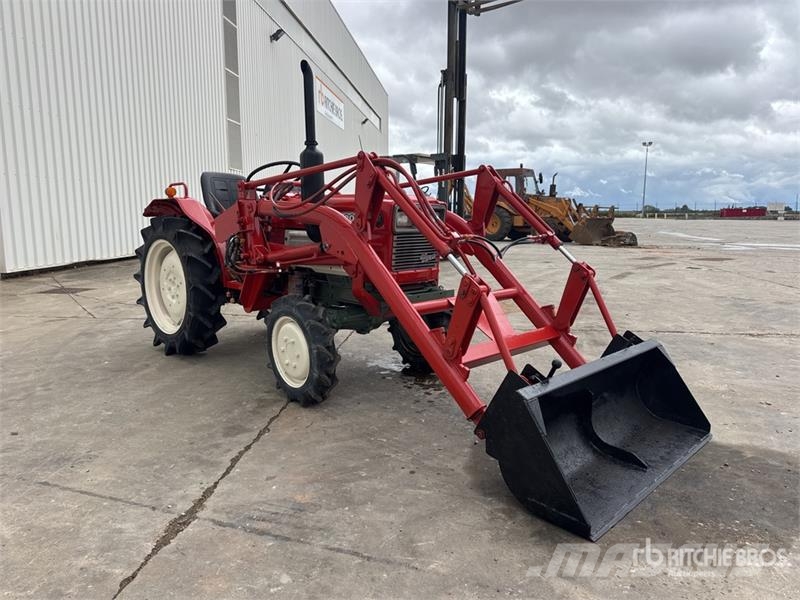Yanmar YM1820D 4WD Tracteur Utilitaire Utility Tractor Kompakte traktorer