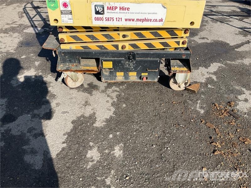 Youngman X3X Electric Scissor Lift (Inoperable) رافعات مقصية الشكل