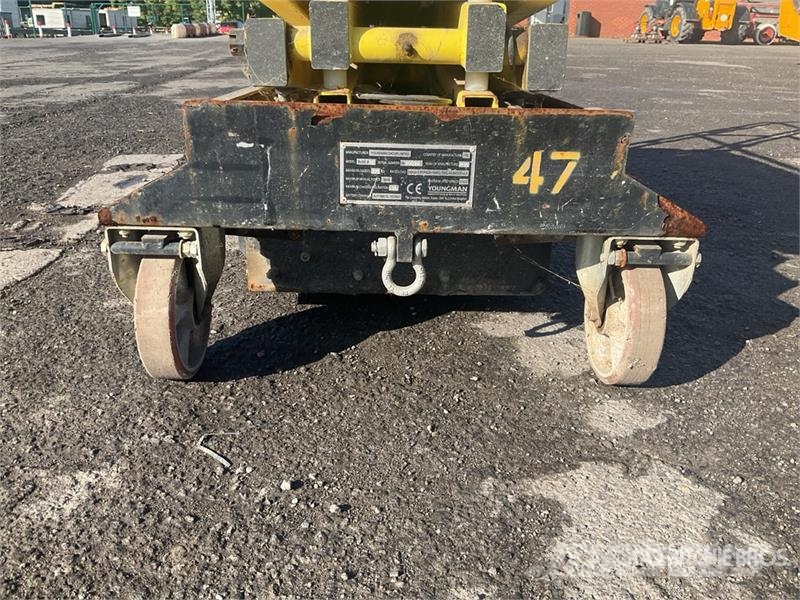 Youngman X3X Electric Scissor Lift (Inoperable) رافعات مقصية الشكل