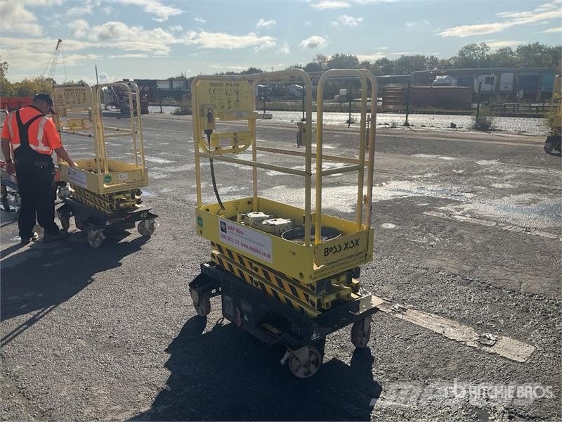 Youngman X3X Electric Scissor Lift (Inoperable) رافعات مقصية الشكل