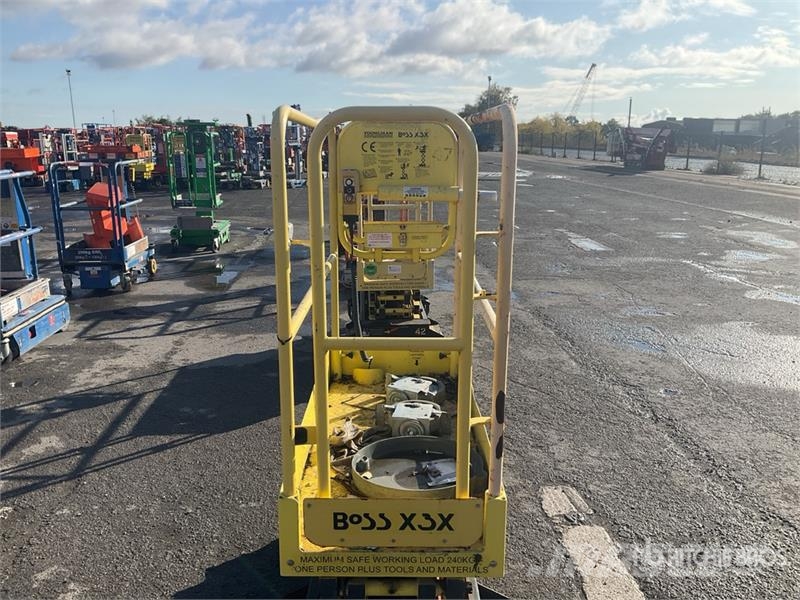 Youngman X3X Electric Scissor Lift (Inoperable) رافعات مقصية الشكل