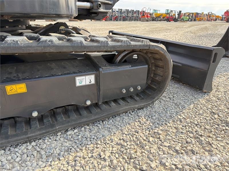 Yuchai U60 Mini Excavator (Unused) حفارات صغيرة أقل من 7 طن (حفارات صغيرة)