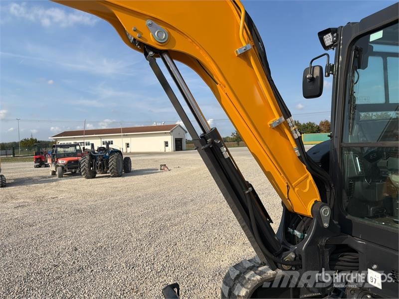 Yuchai U60 Mini Excavator (Unused) حفارات صغيرة أقل من 7 طن (حفارات صغيرة)