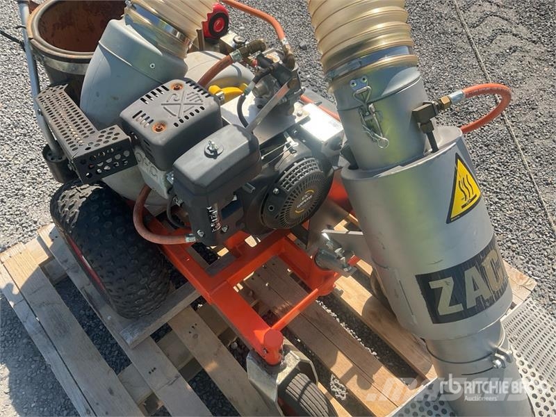  ZACHO UKB655-G Walk-Behind Weed Burner Lauksaimniecība- Citi