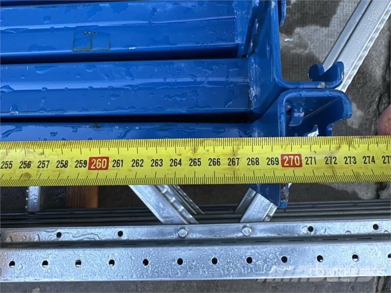  Zinc Heavy-Duty Pallet Scaffolding With Blue Beams Sonstige Baumaschinen