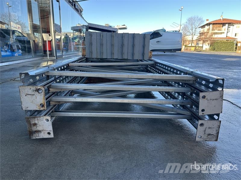 Zinc Pallet Scaffolding With Beams Entreprenør - Andet