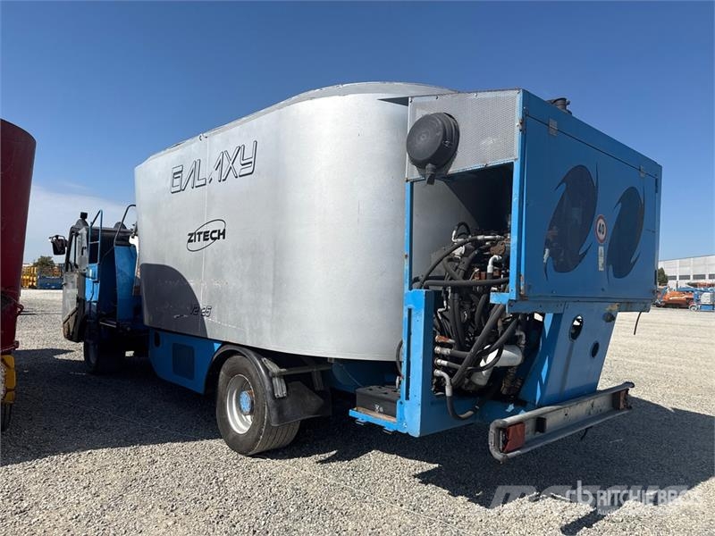 Zitech Galaxy V2-25 Feed Mixer Feed mixer