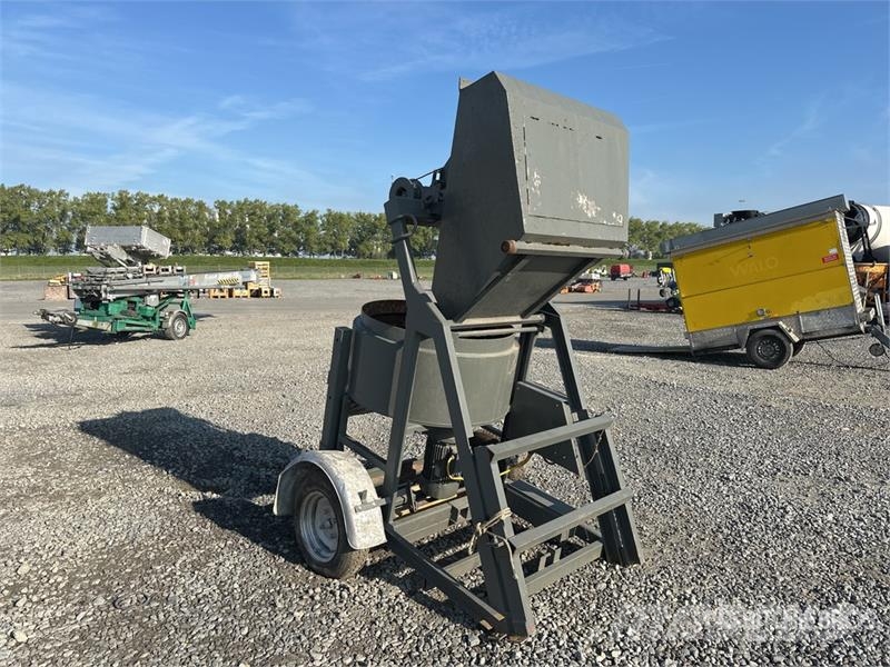 ZM180M Portable Concrete Mixer Mešalec betona / malte