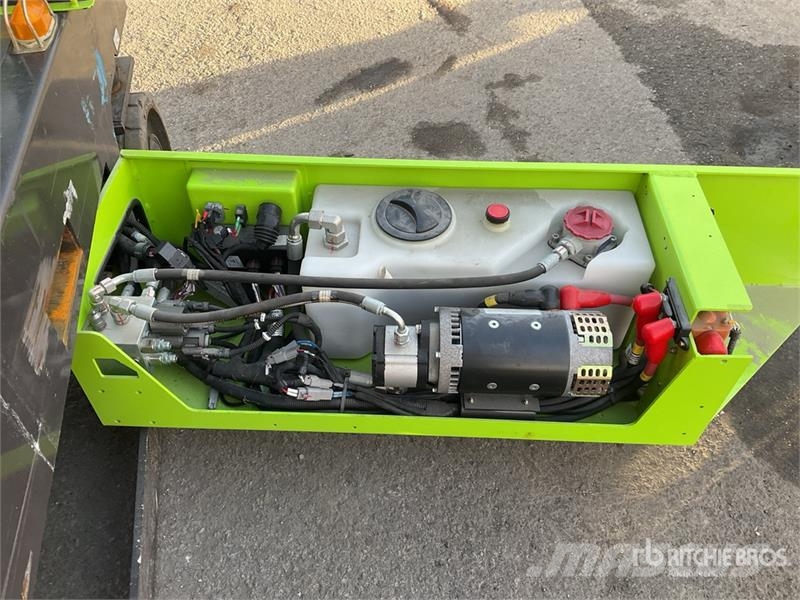 Zoomlion ZS1414-0022 Electric 15.7M Scissor Lift Saxliftar