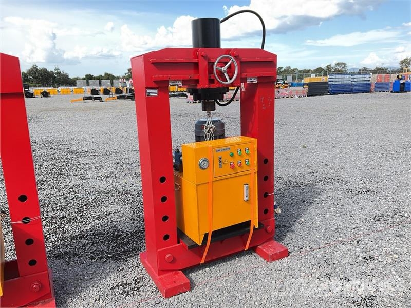 100 Ton Prensa Hidraulica (Sin Usar) / Hydraulic S Drugi deli