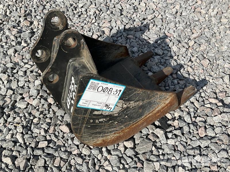 12 in Digging Cucharon / Excavator Bucket - Fits M Cucharones