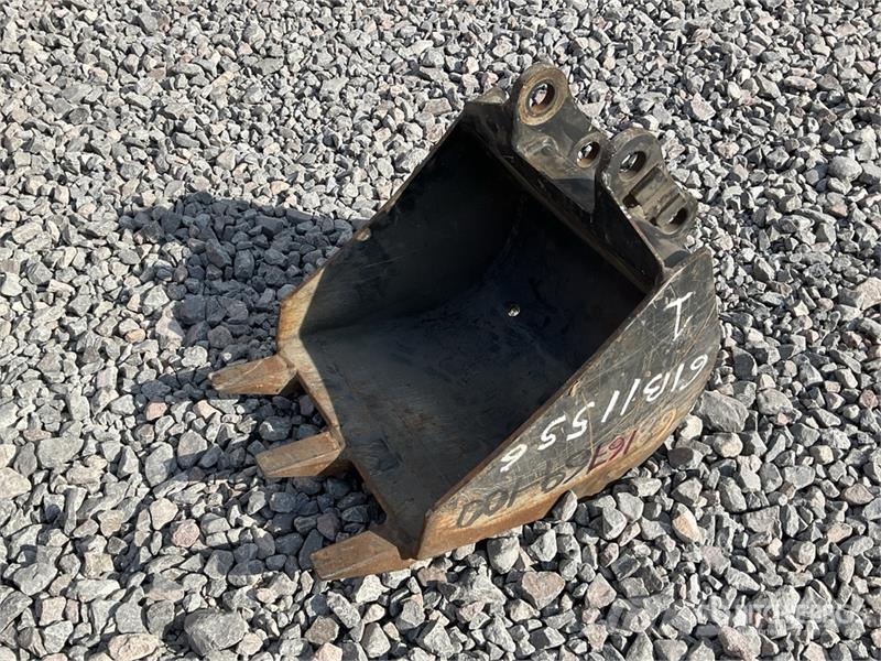  12 in Digging Cucharon / Excavator Bucket - Fits M Cucharones