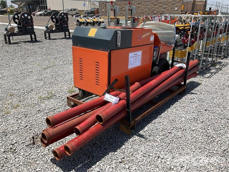  15 MCP Bomba de Concreto (Sin Usar) / Concrete Pum مضخات خرسانة