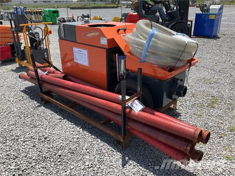  15 MCP Bomba de Concreto (Sin Usar) / Concrete Pum مضخات خرسانة