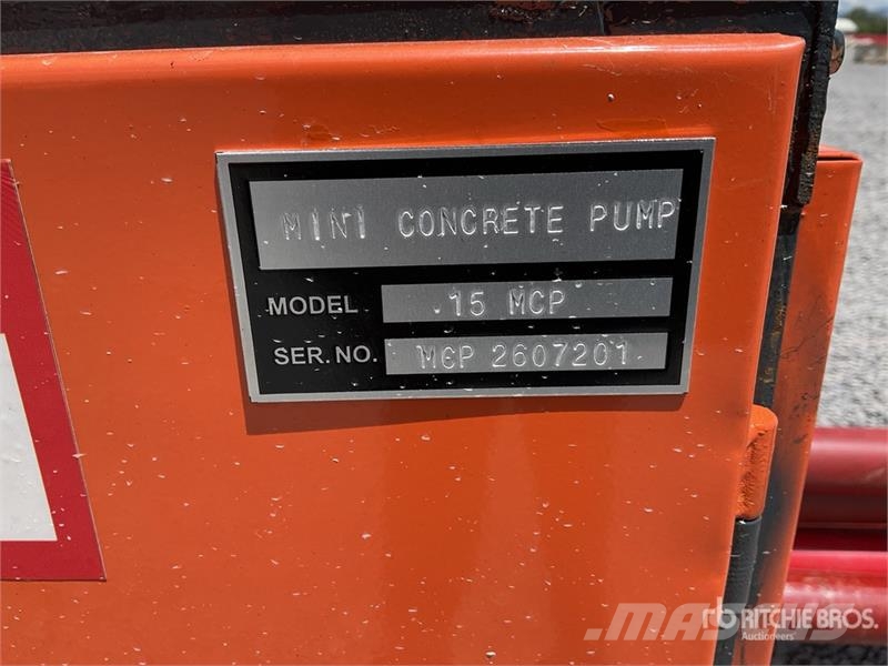  15 MCP Bomba de Concreto (Sin Usar) / Concrete Pum مضخات خرسانة